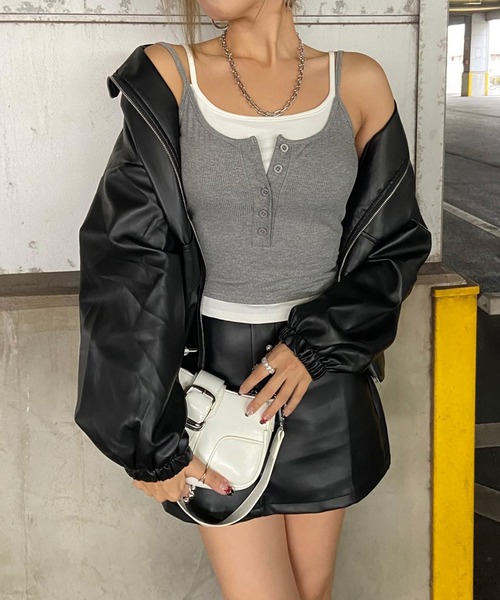 non-hedge(ノンヘッジ)の「アンサンブル風ヘンリーキャミソール(キャミソール・レディース・ブラック/グレー・FREE)」の12枚目の写真