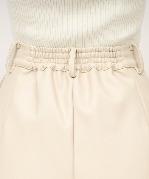 ROYAL PARTY(ロイヤルパーティー)の「レザーレースショートパンツ(その他パンツ・レディース・ベージュ/ブラック・FREE)」の6枚目の写真