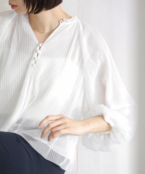 La TOTALITE（ラトータリテ）の「【洗える】2wayチュールプリーツブラウス（シャツ/ブラウス・レディース・イエロー/ホワイト/ブラック・FREE）」の17枚目の写真