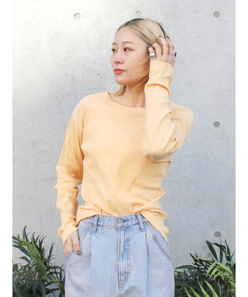 Ungrid（アングリッド）の「シアーフィットロングスリーブTee（Tシャツ/カットソー・レディース・ブラック/レッド/オレンジ/ブルー/オフホワイト・FREE）」の5枚目の写真