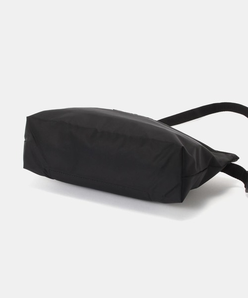 BAGSINPROGRESS(バッグズインプログレス)の「《WEB限定追加》【BAGS IN PROGRESS】FANNY PACK CROSSBODY(ショルダーバッグ・レディース・ブラック・FREE)」の10枚目の写真