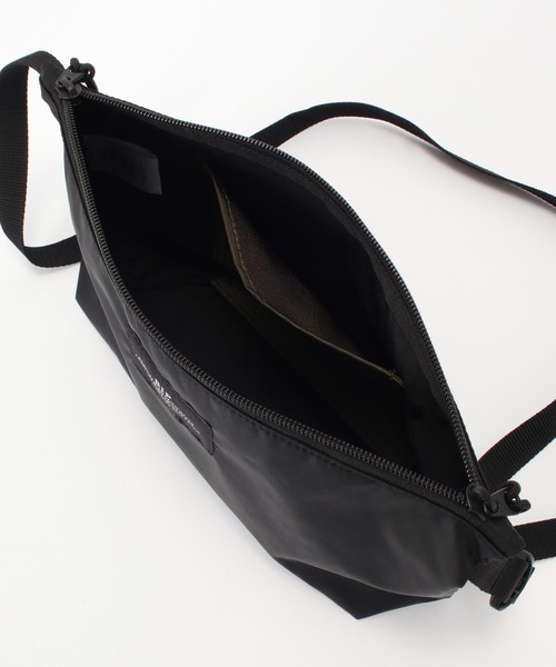 BAGSINPROGRESS(バッグズインプログレス)の「《WEB限定追加》【BAGS IN PROGRESS】FANNY PACK CROSSBODY(ショルダーバッグ・レディース・ブラック・FREE)」の11枚目の写真