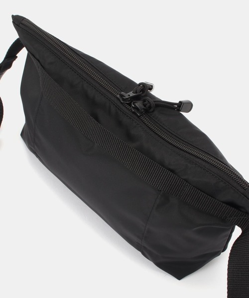 BAGSINPROGRESS(バッグズインプログレス)の「《WEB限定追加》【BAGS IN PROGRESS】FANNY PACK CROSSBODY(ショルダーバッグ・レディース・ブラック・FREE)」の15枚目の写真