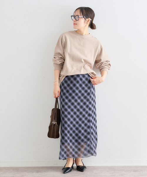 U by SPICK&SPAN（ユーバイスピックアンドスパン）の「シアーチェックタイトスカート（スカート・レディース・スカイブルー/ブラック・38/36）」の7枚目の写真