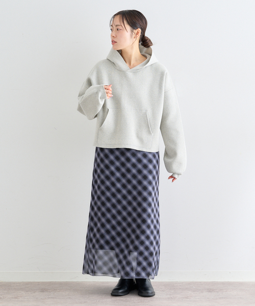 U by SPICK&SPAN（ユーバイスピックアンドスパン）の「シアーチェックタイトスカート（スカート・レディース・スカイブルー/ブラック・38/36）」の18枚目の写真