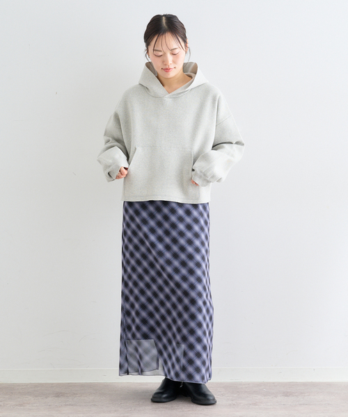 U by SPICK&SPAN（ユーバイスピックアンドスパン）の「シアーチェックタイトスカート（スカート・レディース・スカイブルー/ブラック・38/36）」の21枚目の写真