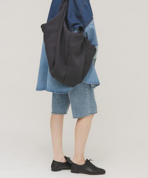 KBF（ケイビーエフ）の「パイル2WAYイージーBAG（トートバッグ・レディース・ネイビー/アイボリー・ONE）」の16枚目の写真