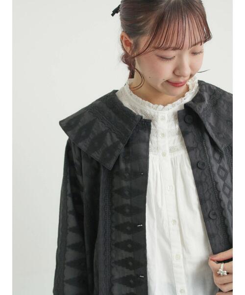 TSUHARU by Samansa Mos2（ツハルバイサマンサモスモス）の「シアー総刺繍コート（その他アウター・レディース・ブラック/オフホワイト・F）」の6枚目の写真