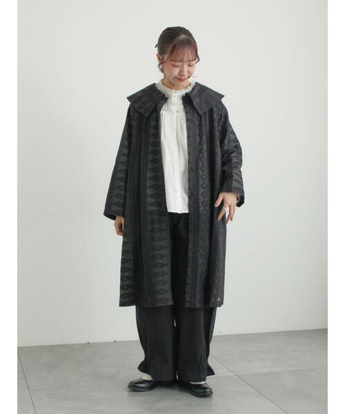 TSUHARU by Samansa Mos2（ツハルバイサマンサモスモス）の「シアー総刺繍コート（その他アウター・レディース・ブラック/オフホワイト・F）」の11枚目の写真