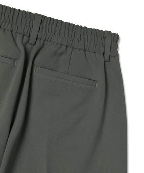 MUSINSA STANDARD KIDS（ムシンサスタンダードキッズ）の「テーパードバンディングスラックス [ライトカーキ]（その他パンツ・レディース・その他・150/130/140/120）」の7枚目の写真