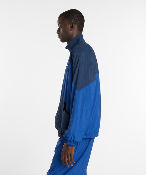 NEW BALANCE(ニューバランス)の「スポーツレガシージャケット(ナイロンジャケット・メンズ・ダークグレー/ネイビー・SMALL/MEDIUM/LARGE/X-LARGE/XX-LARGE)」の9枚目の写真