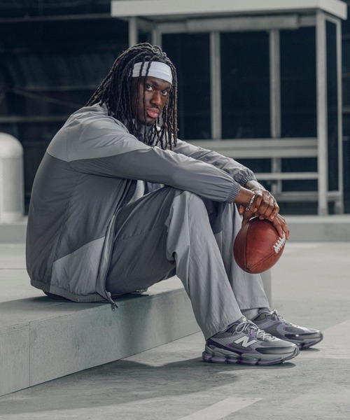New Balance フード付きジャケット L グレー New Balance（ニューバランス） ナイロンジャケット カードボード