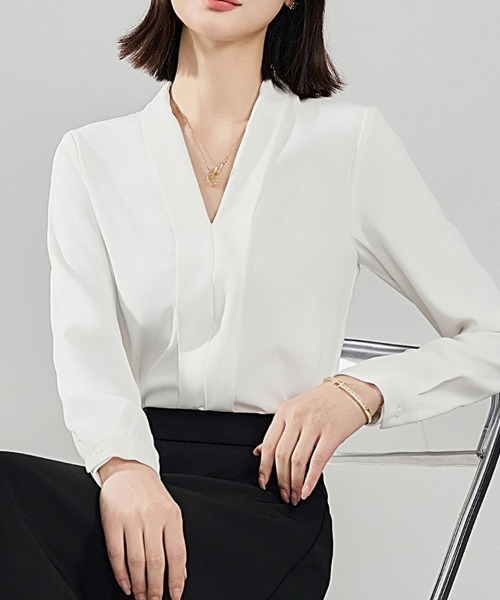 shoppinggo(ショッピングゴー)の「シャツ Vネック ブラウス トップス ロング 襟付き シャツブラウス 長袖 おしゃれ(シャツ/ブラウス・レディース・ホワイト/ホワイト系その他・M/L)」の12枚目の写真