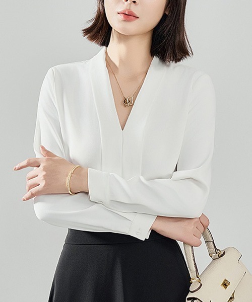 shoppinggo(ショッピングゴー)の「シャツ Vネック ブラウス トップス ロング 襟付き シャツブラウス 長袖 おしゃれ(シャツ/ブラウス・レディース・ホワイト/ホワイト系その他・M/L)」の13枚目の写真