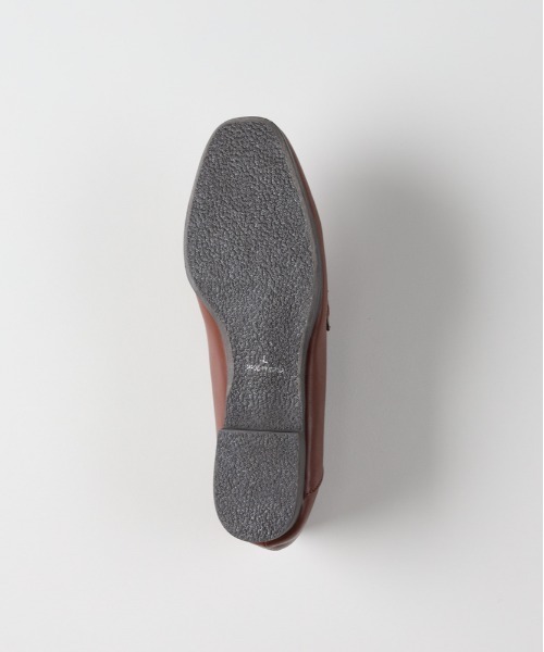 Right-on（ライトオン）の「【HONEYSUCKLE ROSE】ビット付き2WAYローファー (知的なアクセント / スクエアトゥ / リラックス / オフィスカジュアル)（ローファー・レディース・ブラック/ブラウン・S/M/L）」の4枚目の写真