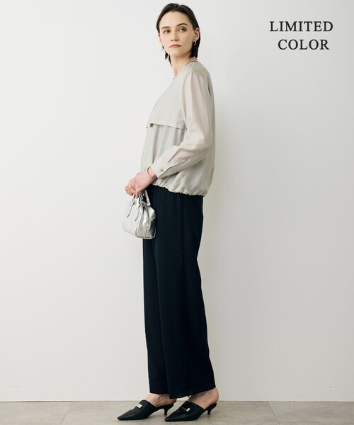 ICB(アイシービー)の「【WEB限定カラーあり】 リヨセルナイロンワッシャー Vネックブルゾン(ブルゾン・レディース・ネイビー系/黄土色系/サックスブルー系/ライトイエロー系/グレー系・0/2/4/6)」の10枚目の写真
