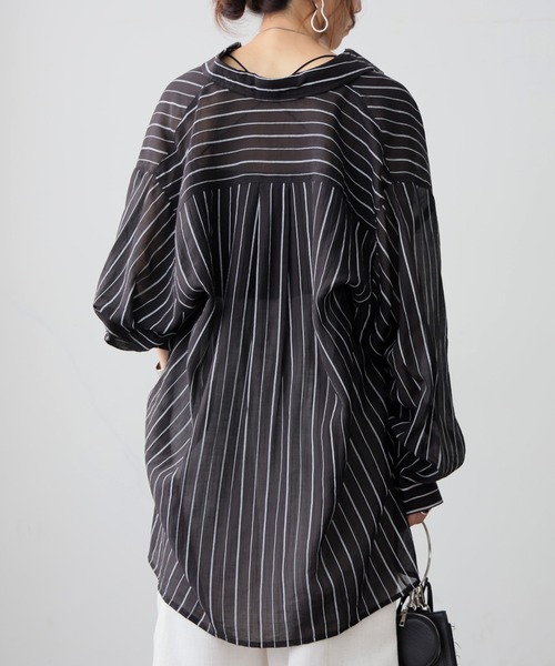 antiqua(アンティカ)の「ストライプ シアーシャツ(シャツ/ブラウス・レディース・ピンク/ホワイト/ブルー/ブラック・ONE SIZE)」の9枚目の写真