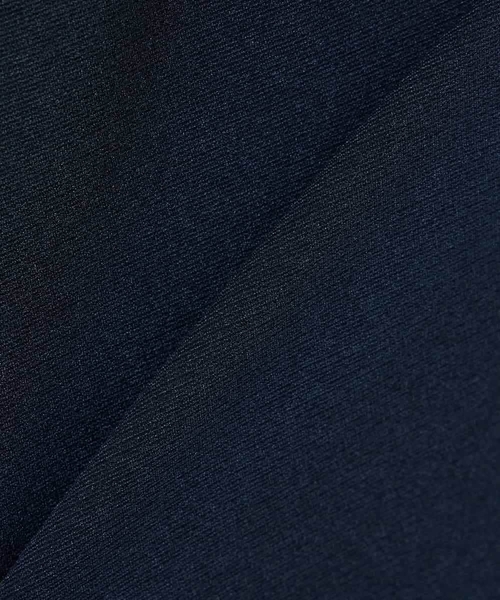 a.v.v(アーヴェヴェ)の「【WEB限定/洗える】タックスリーブカットソー(Tシャツ/カットソー・レディース・ネイビー/ダークインディゴブルー・38/40)」の8枚目の写真