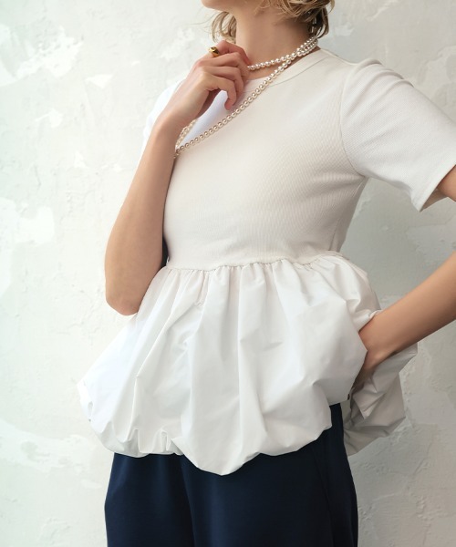 pufe(ピュフェ)の「【カップ付き/ドッキング/ペプラム】【pufe】カップ付きバルーンTシャツ 半袖 バイカラー ブラトップ 重ね着(Tシャツ/カットソー・レディース・ブラック×ホワイト/ホワイト/ブラック・ONE SIZE)」の10枚目の写真