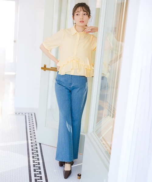 MISCH MASCH(ミッシュマッシュ)の「2026春夏新作 裾フリルシャツブラウス(シャツ/ブラウス・レディース・ブルー/イエロー/ホワイト・フリ-)」の5枚目の写真