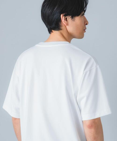 URBAN RESEARCH ROSSO MEN(アーバンリサーチロッソメン)の「『接触冷感/吸水速乾/UVカット』ハイクオリティリラックスフィットTシャツ(Tシャツ/カットソー・メンズ・ネイビー/ライトグレー/ホワイト/ブラック・X-LARGE/LARGE/MEDIUM/SMALL)」の6枚目の写真