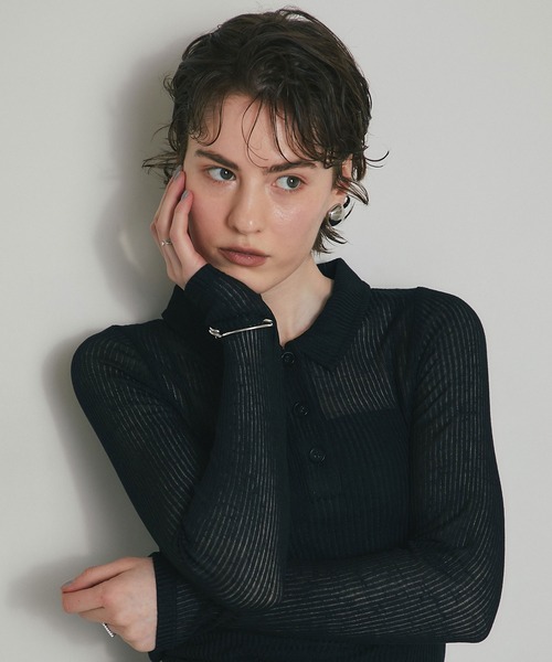 ARVELLIA（アルベリア）の「SHEER RIB POLO TOP（Tシャツ/カットソー・レディース・ブルー/ブラック/イエロー・M）」の11枚目の写真