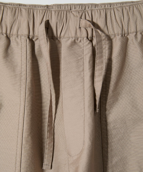 HORLISUN(ホーリーサン)の「Cove Fatigue Resort Loose Pants Beige(その他パンツ・メンズ・その他・SMALL/MEDIUM/LARGE)」の2枚目の写真