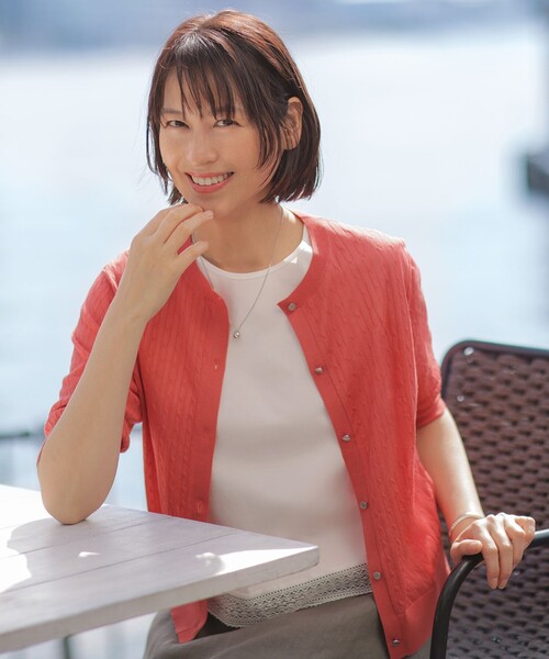 J.PRESS（ジェイプレス）の「【一枚で着映え】コットンスムース レース カットソー（Tシャツ/カットソー・レディース・サックスブルー系/ネイビー系/ライトグリーン系/ピンク系/ライトグレー系/ホワイト系・T15/T13）」の22枚目の写真