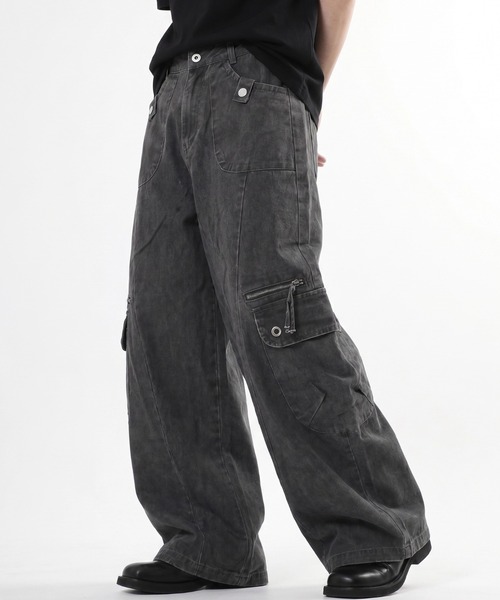 ARULE(アルール)の「A'GEM/9 × .kom 『ARULE/アルール』CURVED CARGO DENIM PANTS/カーブドカーゴデニムパンツ(カーゴパンツ・レディース・グレー/ブラック・L)」の6枚目の写真