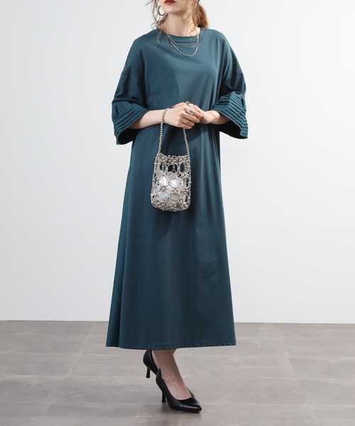 EGLANTINE（エグランティーヌ）の「EGLANTINE フレアスリーブカットソーワンピース（ワンピース・レディース・カーキ/ブラック/ブルーグリーン・40）」の15枚目の写真