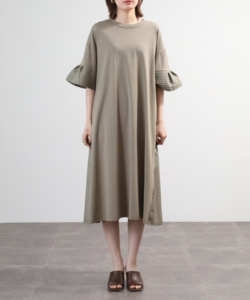 EGLANTINE（エグランティーヌ）の「EGLANTINE フレアスリーブカットソーワンピース（ワンピース・レディース・カーキ/ブラック/ブルーグリーン・40）」の19枚目の写真