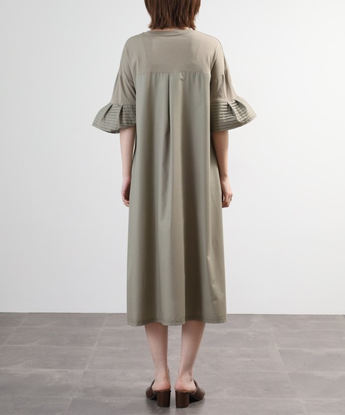 EGLANTINE（エグランティーヌ）の「EGLANTINE フレアスリーブカットソーワンピース（ワンピース・レディース・カーキ/ブラック/ブルーグリーン・40）」の21枚目の写真