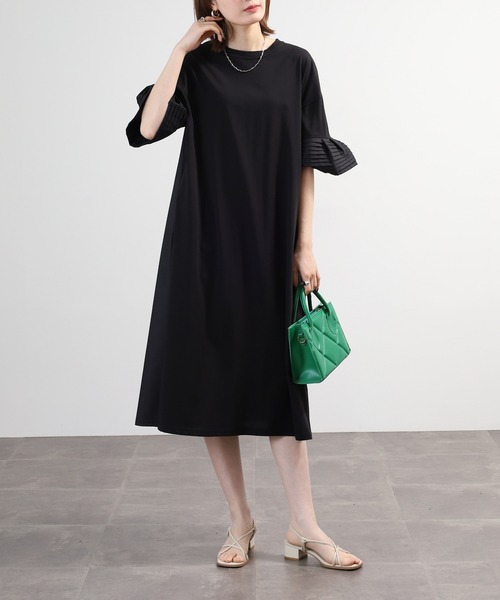 EGLANTINE（エグランティーヌ）の「EGLANTINE フレアスリーブカットソーワンピース（ワンピース・レディース・カーキ/ブラック/ブルーグリーン・40）」の5枚目の写真