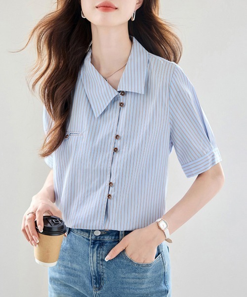 ReRe(リリ)の「ストライプデザインシャツ(シャツ/ブラウス・レディース・ライトブルー・SMALL/MEDIUM/LARGE/X-LARGE)」の6枚目の写真