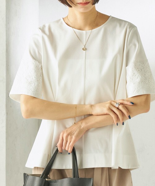 SHIPS(シップス)の「〈手洗い可能〉シルケット ポンチ レース コンビ プルオーバー(Tシャツ/カットソー・レディース・ブルー/ホワイト/ダークグレー・ONE SIZE)」の2枚目の写真