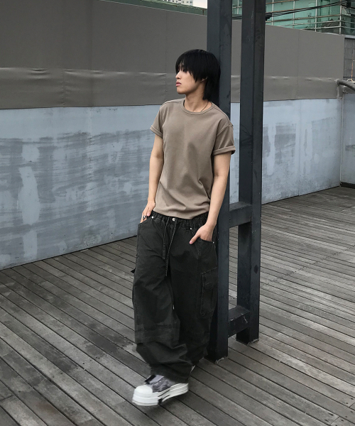 KICHUL（キチョル）の「All Day Soft T-shirt (Beige)（Tシャツ/カットソー・レディース・その他・SMALL/MEDIUM/LARGE）」の2枚目の写真