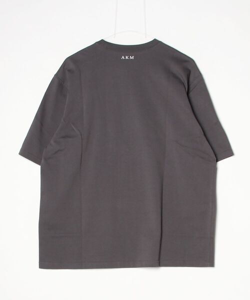 1 piu 1 uguale 3（ウノピゥウノウグァーレトレ）の「S/S CREW-NECK T【LOOSE FIT】（Tシャツ/カットソー・メンズ・グレー/ブラック/ライトベージュ/ホワイト・LARGE）」の10枚目の写真