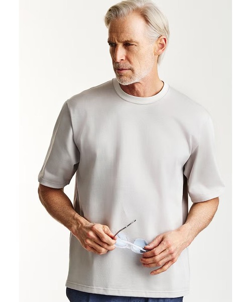 1 piu 1 uguale 3（ウノピゥウノウグァーレトレ）の「S/S CREW-NECK T【LOOSE FIT】（Tシャツ/カットソー・メンズ・グレー/ブラック/ライトベージュ/ホワイト・LARGE）」の17枚目の写真