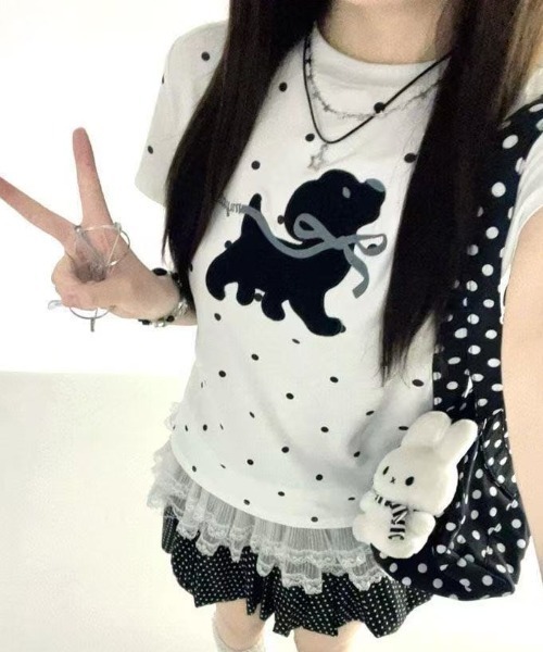 Achic(アシック)の「ドット柄 犬刺繍 コンパクトTシャツ(Tシャツ/カットソー・レディース・ホワイト・M)」の12枚目の写真
