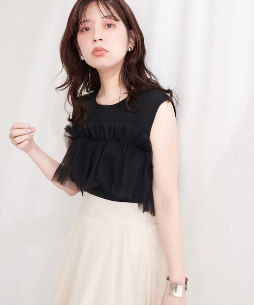 natural couture(ナチュラルクチュール)の「チュール使いニットタンク(ニット/セーター・レディース・ピンク/ベージュ/オフホワイト/ブラック・FREE)」の11枚目の写真