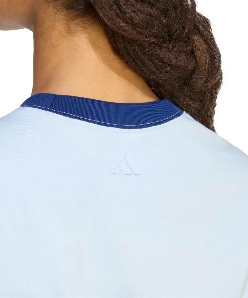 adidas（アディダス）の「アディダス adidas 刺しゅうグラフィック仕様Seasonal Essentials Colorpop Tシャツ（Tシャツ/カットソー・レディース・ブルー/オフホワイト/ブラック・S/M/L/XL）」の7枚目の写真