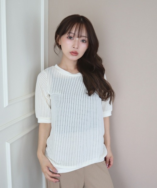 CECIL McBEE(セシルマクビー)の「クロシェ風レース半袖プルオーバー(ニット/セーター・レディース・アイボリー/ブラック/ブラウン・MEDIUM/LARGE)」の4枚目の写真