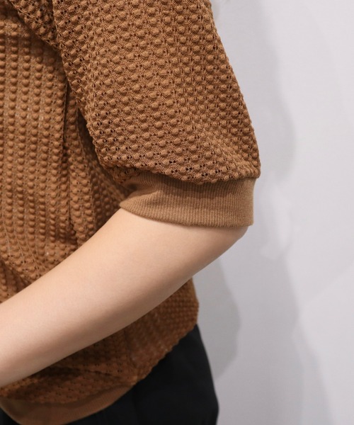 CECIL McBEE(セシルマクビー)の「クロシェ風レース半袖プルオーバー(ニット/セーター・レディース・アイボリー/ブラック/ブラウン・MEDIUM/LARGE)」の10枚目の写真
