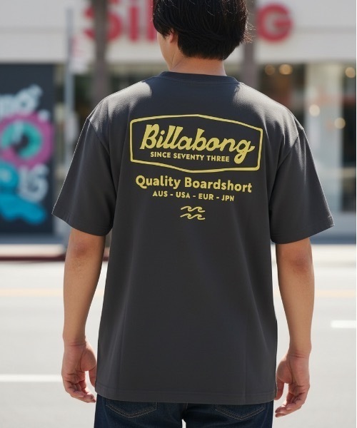 BILLABONG(ビラボン)の「BILLABONG メンズ ROAD SIGN Tシャツ 【2026年夏モデル】(Tシャツ/カットソー・メンズ・ブルー系その他2/ブラック系その他/イエロー/ホワイト系その他・SMALL/MEDIUM/LARGE/X-LARGE)」の3枚目の写真