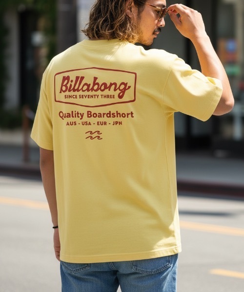 BILLABONG(ビラボン)の「BILLABONG メンズ ROAD SIGN Tシャツ 【2026年夏モデル】(Tシャツ/カットソー・メンズ・ブルー系その他2/ブラック系その他/イエロー/ホワイト系その他・SMALL/MEDIUM/LARGE/X-LARGE)」の4枚目の写真