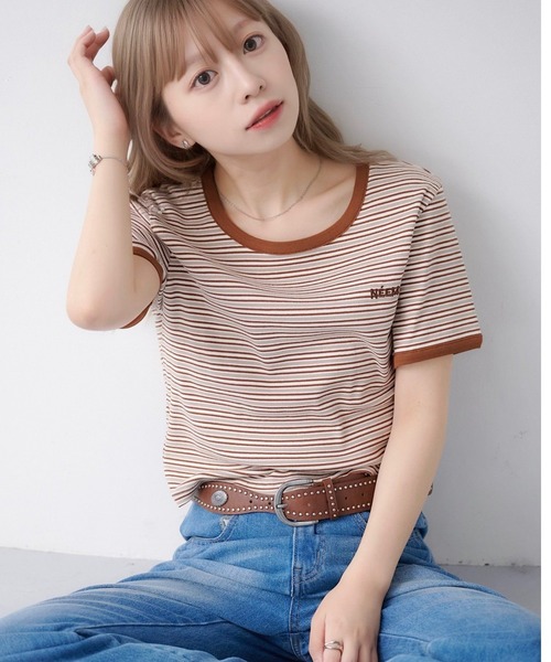 Kastane(カスタネ)の「ボーダー刺繍TEE(Tシャツ/カットソー・レディース・ブラック/ブルー/ブラウン・FREE)」の2枚目の写真