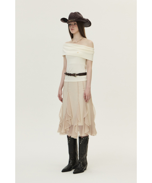 KUME（クメ）の「Pointelle Off Shoulder Top, Ivory（Tシャツ/カットソー・レディース・その他・SMALL/MEDIUM/LARGE）」の3枚目の写真