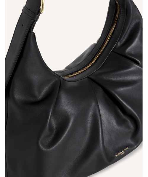 Maison Kitsune(メゾンキツネ)の「BLOOM LARGE BAG(ショルダーバッグ・メンズ・ブラック・U)」の4枚目の写真