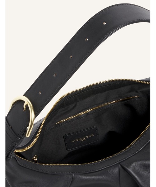 Maison Kitsune(メゾンキツネ)の「BLOOM LARGE BAG(ショルダーバッグ・メンズ・ブラック・U)」の5枚目の写真