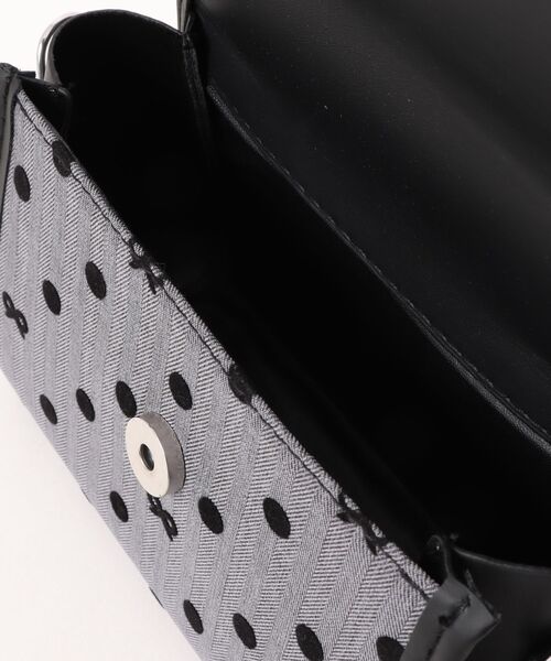 WESTSEA(ウエストシー)の「リボンモチーフ ドット柄 ミニショルダーバッグ / 2WAYハンドバッグ(ショルダーバッグ・レディース・ブラック/グレー・FREE)」の3枚目の写真